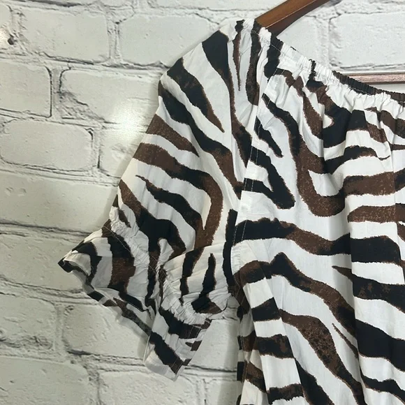 J. Crew Brown & White Zebra Print Puff Sleeve Top Size Medium - Picture 7 of 11
